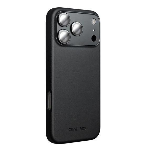 QIALINO tok iPhone 17 Pro készülékhez, MagSafe-hoz, kameravédelemmel, fekete