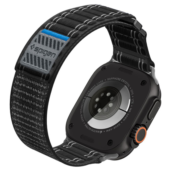Spigen WBF0 szíj Apple Watch 8/9/10/11/SE/Ultra 1/2 (44/45/46/49 mm) készülékekhez