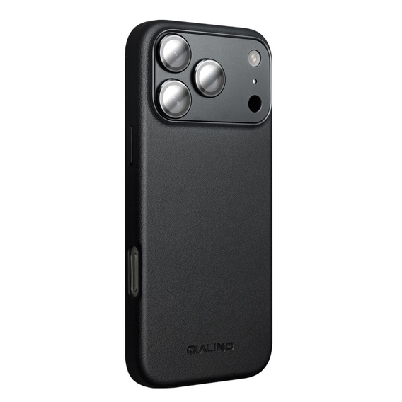 QIALINO tok iPhone 17 Pro Max készülékhez, MagSafe-hoz, kameravédelemmel, fekete