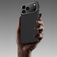 BENKS Kevlar Armor PRO Carbon Fiber 600D A070 tok MagSafe aktív gombbal iPhone 17 Pro Max készülékhez