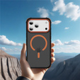 Matt tok iPhone 17 Pro Max készülékhez, páncélozott, MagSafe-hoz, füstszínű, narancssárga oldallal
