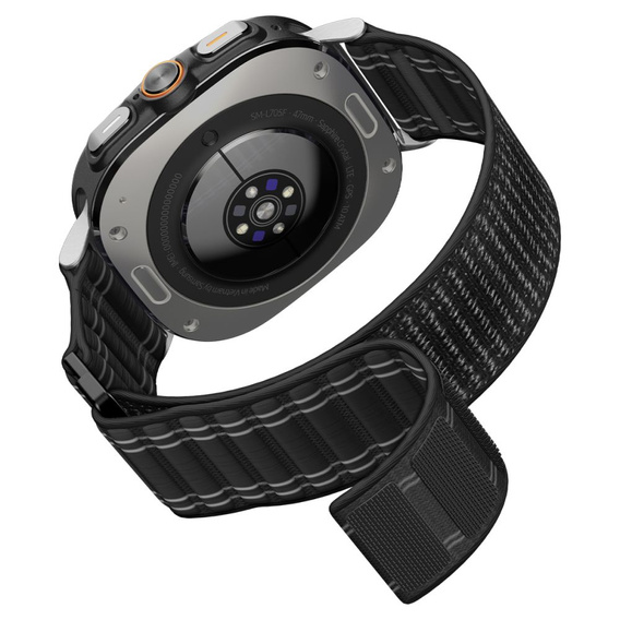 Spigen WBF0 szíj Samsung Galaxy Watch Ultra 2024/2025 (47 mm) készülékhez