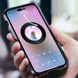 Teletok LUPHIE iPhone 15 Pro-hoz, Armor Bumper, fekete / piros