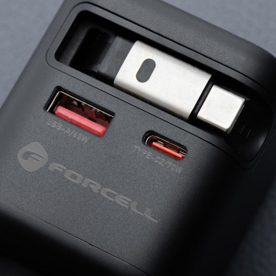 GaN hálózati töltő USB-C, USB-A és behúzható USB-C kábellel, 70 W